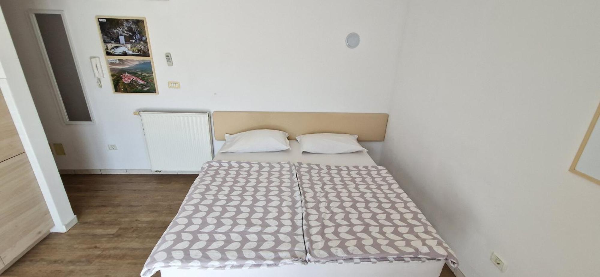 Daisy Apartment Ajdovščina Exteriör bild